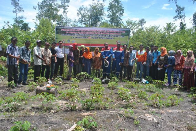 Peduli Lingkungan, Adera Field Tanam 4000 Bibit Sentul